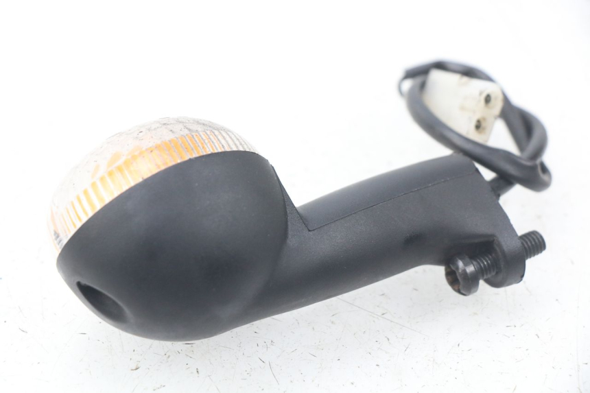 photo de RIGHT REAR TURN SIGNAL PEUGEOT LUDIX 50 (2005 - 2007) - Alternative perspective