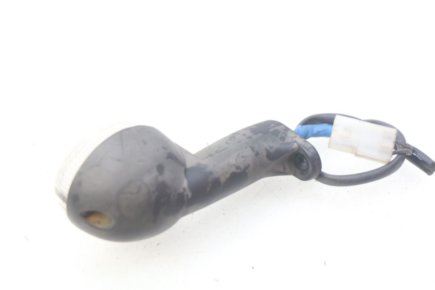 photo de RIGHT REAR TURN SIGNAL PEUGEOT LUDIX 50 (2005 - 2007) - Fixing points details