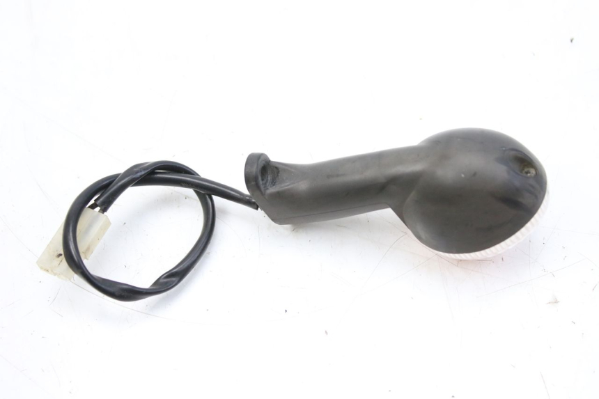 photo de REAR RIGHT TURN SIGNAL PEUGEOT LUDIX 50 (2008 - 2017) - Alternative perspective