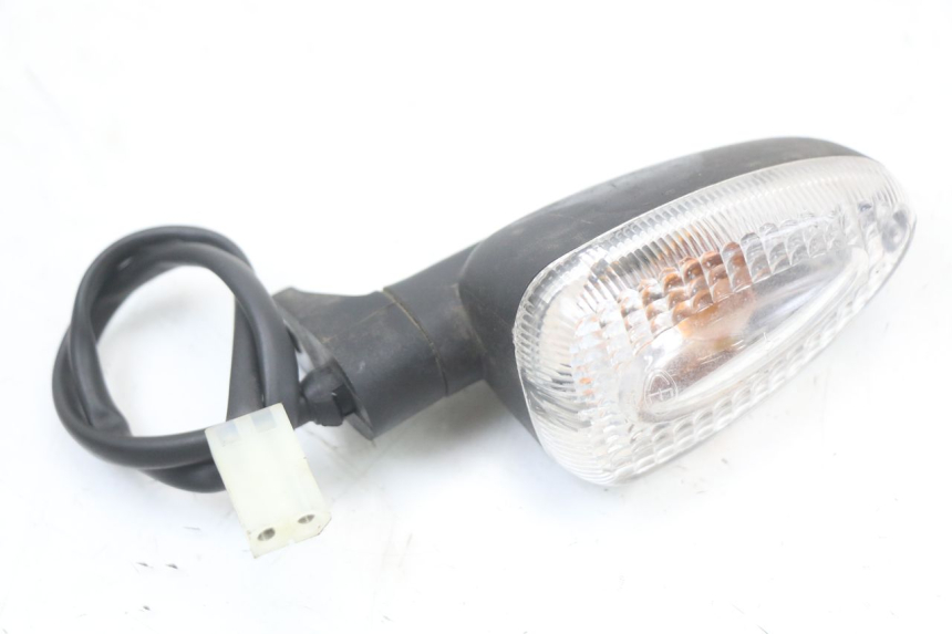 photo de REAR RIGHT TURN SIGNAL MOTO GUZZI NORGE 8V GT 1200 (2011 - 2016) - Zoom on usage condition