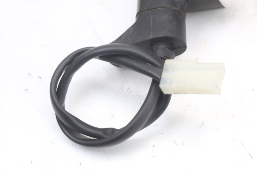 photo de REAR RIGHT TURN SIGNAL MOTO GUZZI NORGE 8V GT 1200 (2011 - 2016) - Product overview