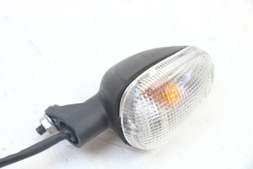photo de REAR RIGHT TURN SIGNAL PIAGGIO NRG POWER PUREJET 50 (2018 - 2021) - Zoom on usage condition