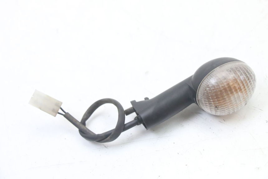 photo de REAR RIGHT TURN SIGNAL PEUGEOT LUDIX ONE 50 (2005 - 2008) - Zoom on usage condition