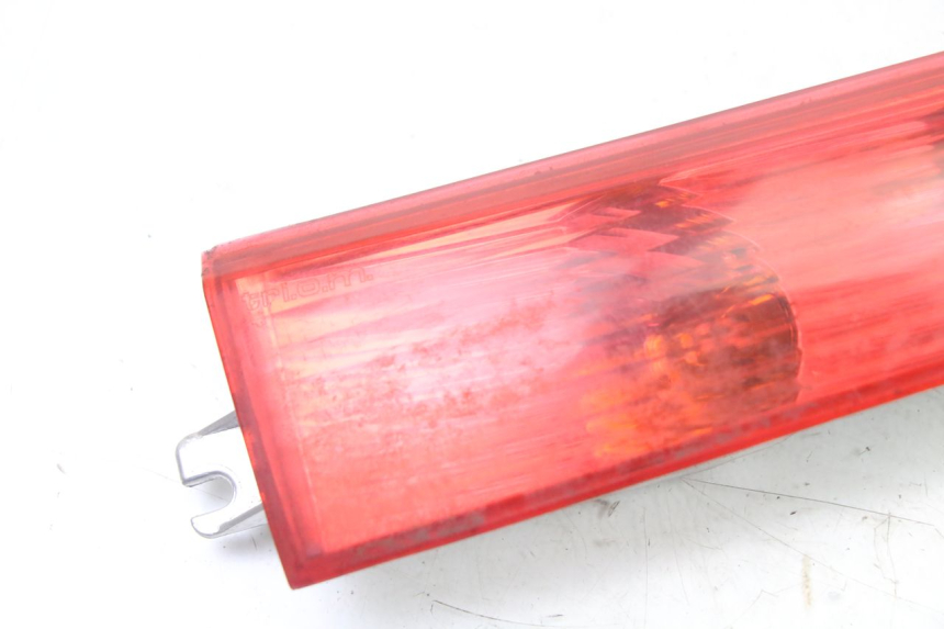 photo de RIGHT REAR TURN SIGNAL PIAGGIO X8 125 (2004 - 2007) - Component detail