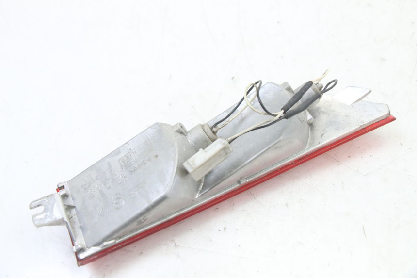 photo de RIGHT REAR TURN SIGNAL PIAGGIO X8 125 (2004 - 2007) - Technical close-up