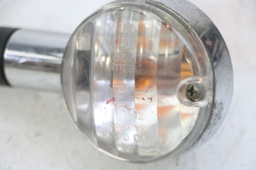 photo de REAR RIGHT TURN SIGNAL APRILIA SCARABEO GT TOURING 125 (1999 - 2005) - Additional view of the item