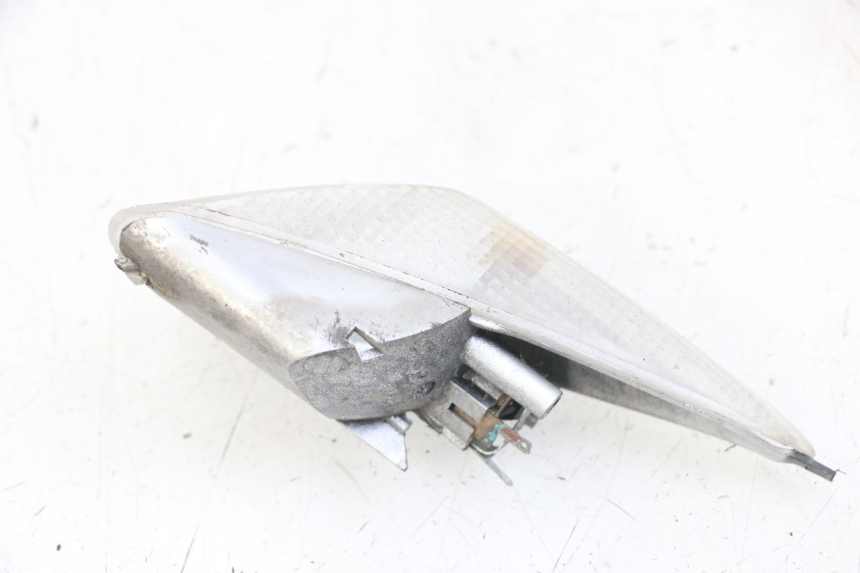 photo de REAR RIGHT TURN SIGNAL PEUGEOT SPEEDFIGHT 2 LC 50 (2000 - 2009) - Alternative perspective