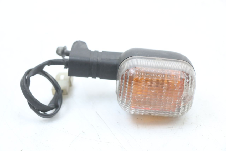photo de REAR RIGHT TURN SIGNAL APRILIA SR CARB LC 2T 50 (2004 - 2012) - Main view