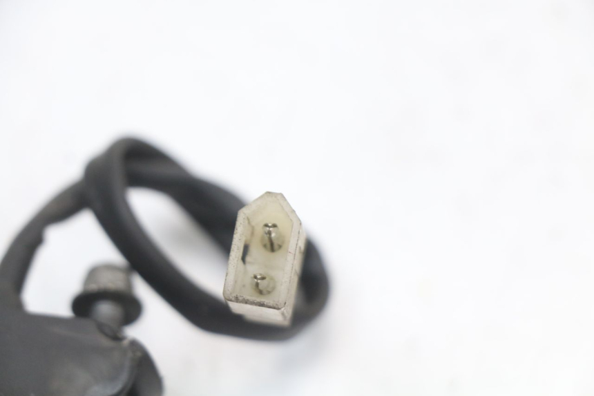 photo de REAR RIGHT TURN SIGNAL APRILIA SR CARB LC 2T 50 (2004 - 2012) - Technical close-up