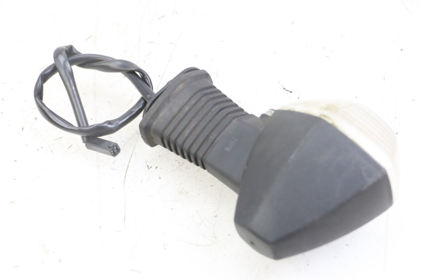photo de REAR RIGHT TURN SIGNAL SUZUKI GSX F GSXF 650 (2007 - 2015) - Technical close-up