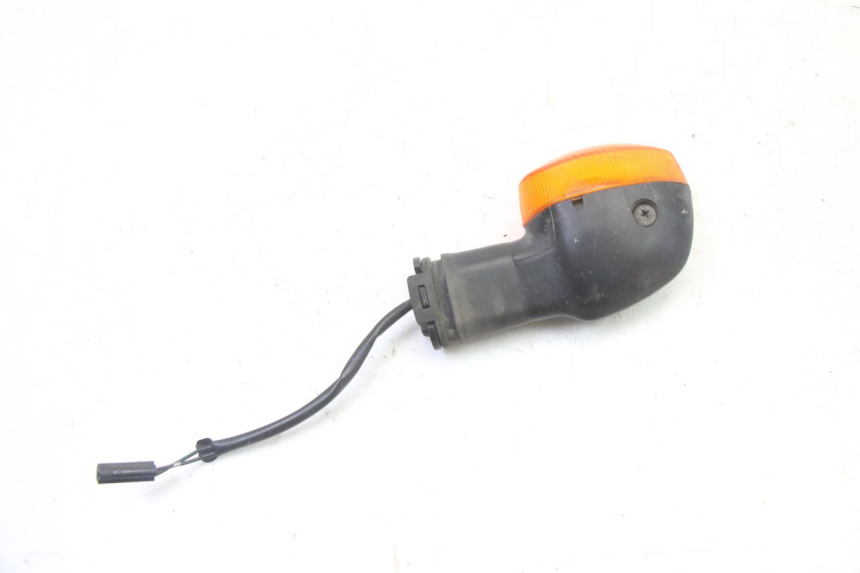 photo de RIGHT REAR TURN SIGNAL YAMAHA TDM ABS 900 (2002 - 2014) - Alternative perspective