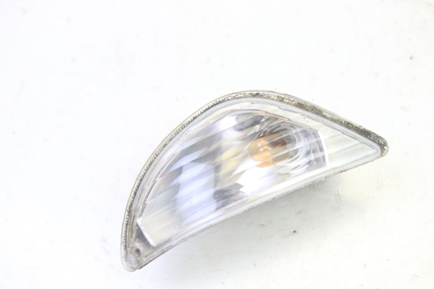 photo de REAR RIGHT TURN SIGNAL PIAGGIO VESPA S 2T 50 (2007 - 2014) - Main view