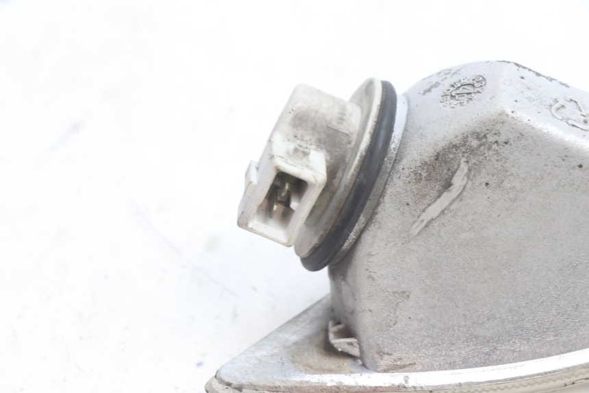 photo de REAR RIGHT TURN SIGNAL PIAGGIO VESPA S 2T 50 (2007 - 2014) - Product overview