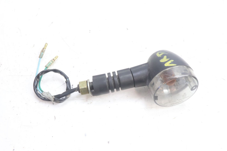 photo de REAR RIGHT TURN SIGNAL DAELIM VJ ROADWIN 125 (2004 - 2007) - Zoom on usage condition