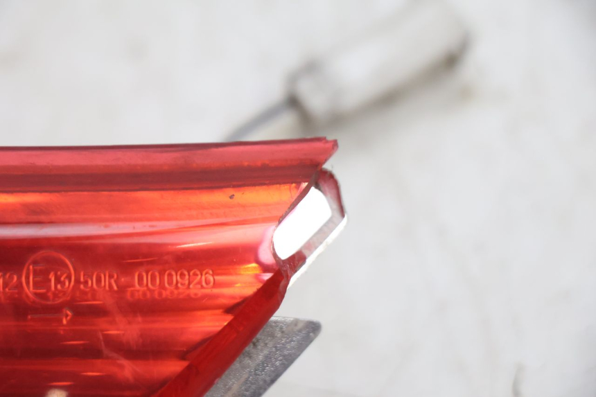 photo de REAR RIGHT TURN SIGNAL PIAGGIO X8 STREET 125 (2006 - 2007) - Product overview