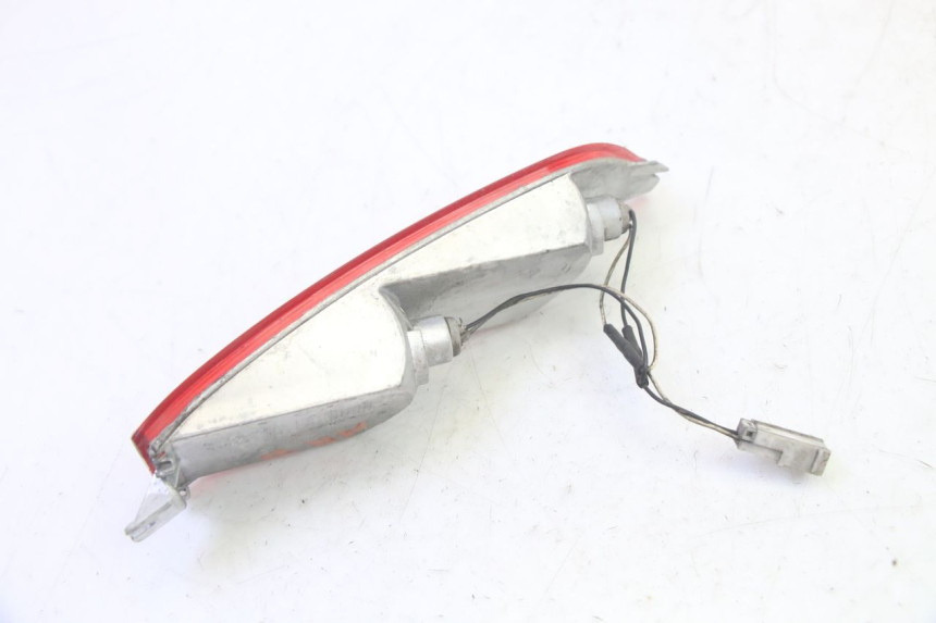 photo de RIGHT REAR TURN SIGNAL PIAGGIO X8 125 (2004 - 2007) - Fixing points details