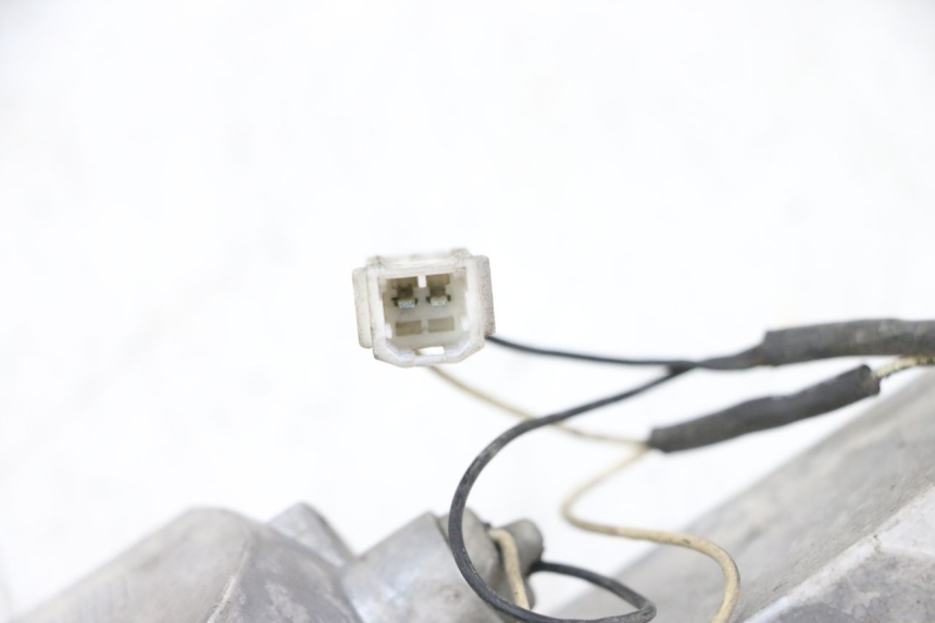 photo de RIGHT REAR TURN SIGNAL PIAGGIO X8 125 (2004 - 2007) - Zoom on usage condition