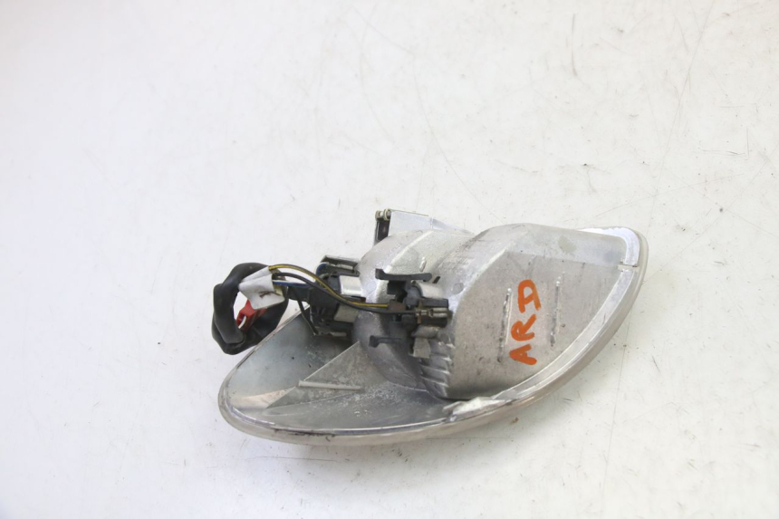 photo de REAR RIGHT TURN SIGNAL PIAGGIO X9 EVOLUTION 125 (2003 - 2007) - Alternative perspective