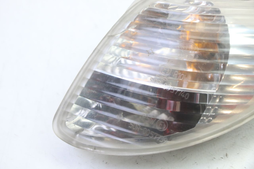 photo de REAR RIGHT TURN SIGNAL PIAGGIO X9 EVOLUTION 125 (2003 - 2007) - Component detail