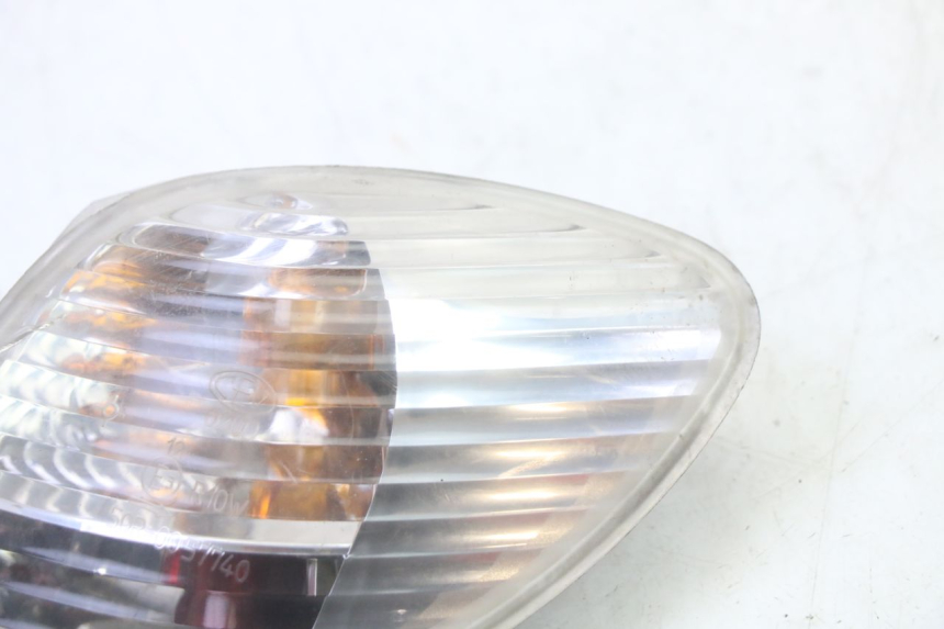photo de REAR RIGHT TURN SIGNAL PIAGGIO X9 EVOLUTION 125 (2003 - 2007) - Zoom on usage condition