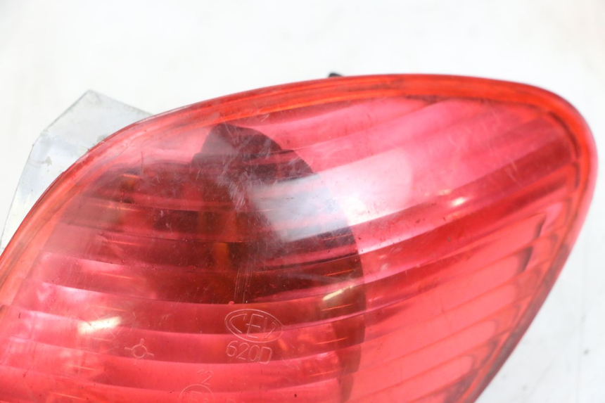 photo de RIGHT REAR TURN SIGNAL PIAGGIO X9 125 (2000 - 2003) - Zoom on usage condition