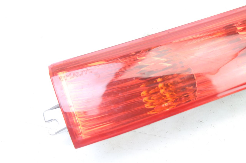 photo de RIGHT REAR TURN SIGNAL PIAGGIO XEVO - X EVO 125 (2007 - 2017) - Component detail