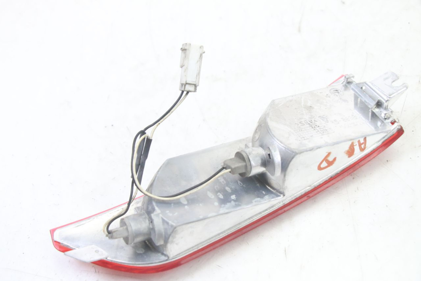 photo de RIGHT REAR TURN SIGNAL PIAGGIO XEVO - X EVO 125 (2007 - 2017) - Technical close-up