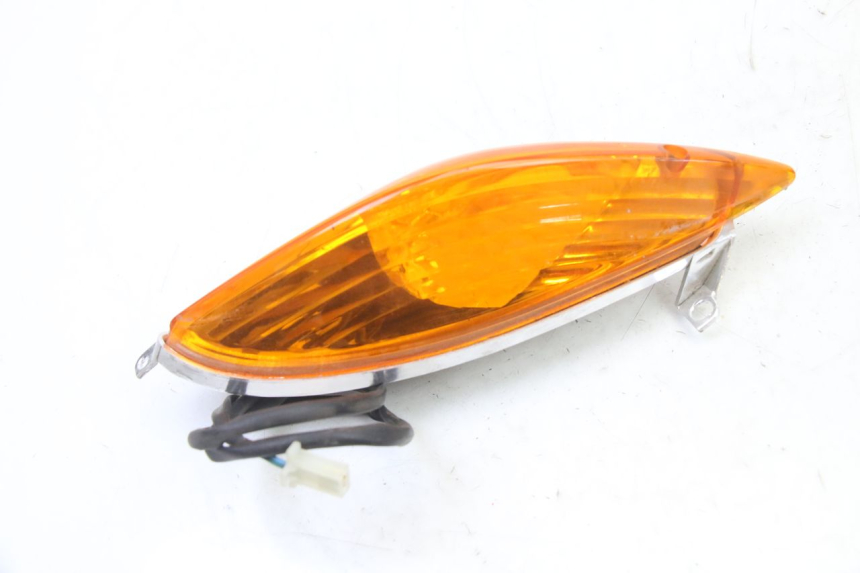 photo de REAR RIGHT TURN SIGNAL HONDA XLV VARADERO 125 (2000 - 2006) - Alternative perspective