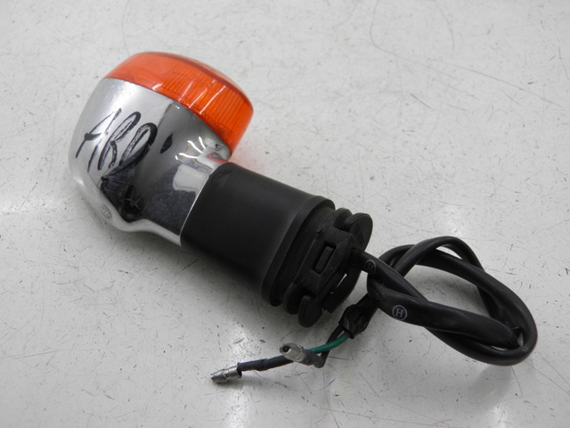 photo de REAR RIGHT TURN SIGNAL YAMAHA YBR CUSTOM 125 (2008 - 2010) - Zoom on usage condition