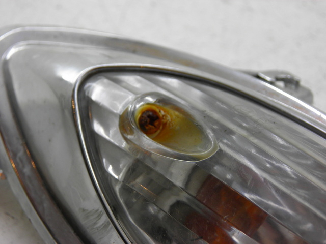photo de REAR RIGHT TURN SIGNAL YAMASAKI YM50QT-N3 RETRO 50 (2012 - 2014) - Component detail