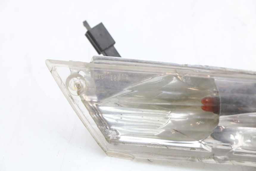 photo de RIGHT REAR TURN SIGNAL PIAGGIO ZIP 2T 50 (2009 - 2019) - Zoom on usage condition
