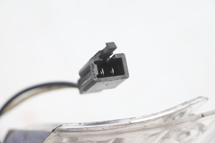 photo de RIGHT REAR TURN SIGNAL PIAGGIO ZIP 2T 50 (2009 - 2019) - Surface and material condition
