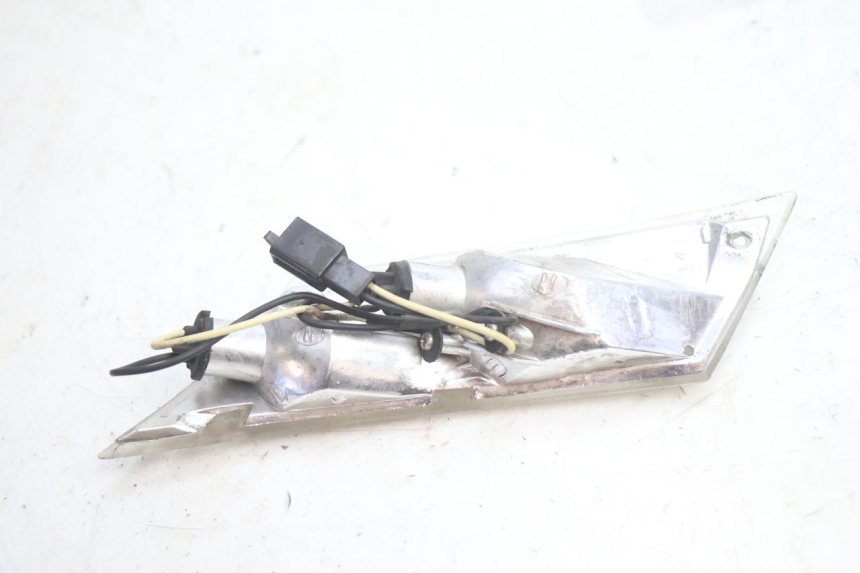 photo de REAR RIGHT TURN SIGNAL PIAGGIO ZIP 4T 50 (2018 - 2020) - Product overview