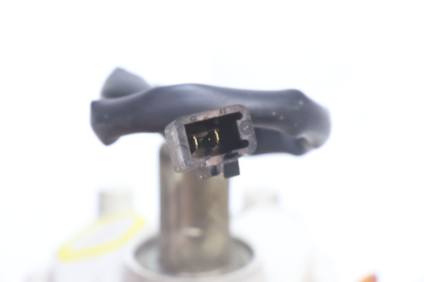 photo de RIGHT REAR TURN SIGNAL KAWASAKI ZZR 600 (1995 - 2004) - Product overview