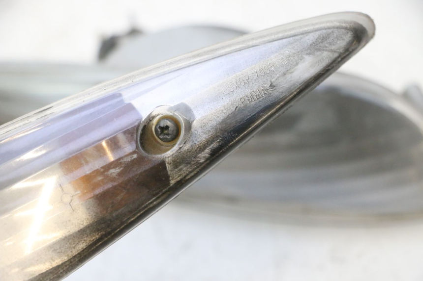 photo de REAR TURN SIGNAL PEUGEOT ELYSTAR 50 (2002 - 2014) - High-resolution close-up