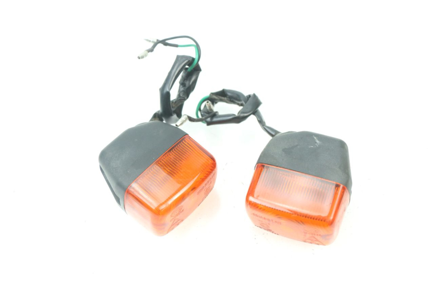 photo de REAR TURN SIGNAL TNT MOTOR FASTINO 4T 50 (2013 - 2019) - Alternative perspective