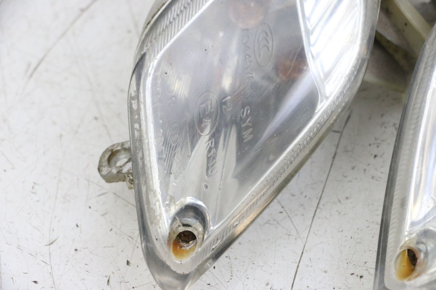 photo de REAR TURN SIGNAL SYM FIDDLE 2 50 (2008 - 2013) - Zoom on usage condition
