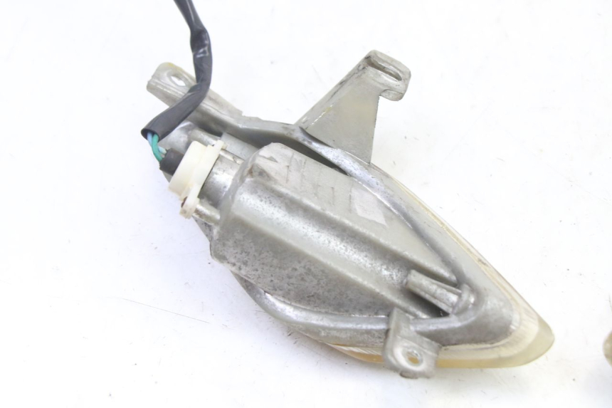 photo de REAR TURN SIGNAL SYM FIDDLE 2 S 125 (2012 - 2014) - Fixing points details