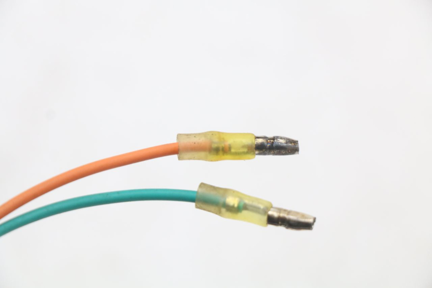 photo de LEFT REAR TURN SIGNAL KYMCO AGILITY 4T 50 (2005 - 2018) - Technical close-up