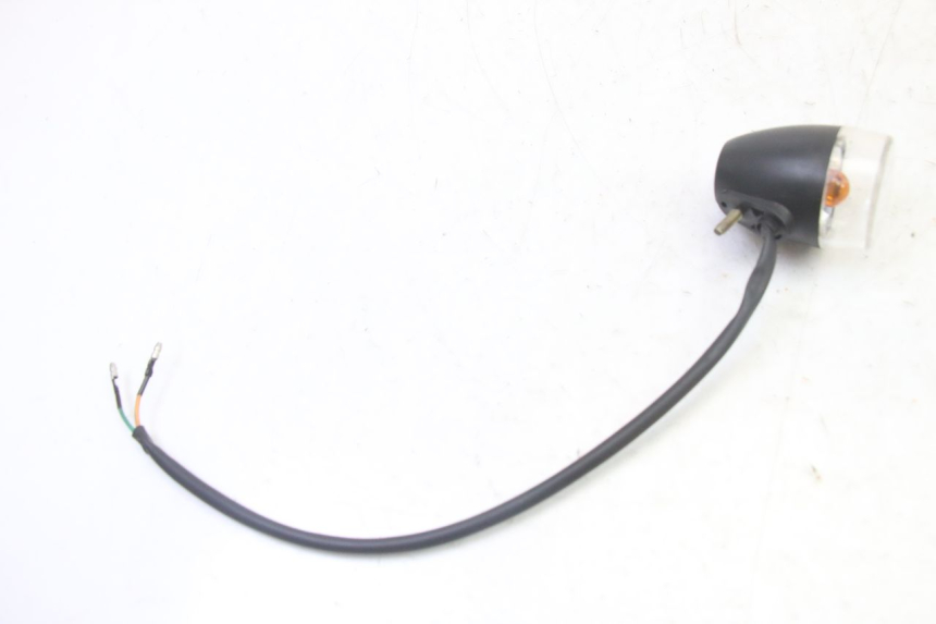 photo de LEFT REAR TURN SIGNAL KYMCO AGILITY 4T 50 (2005 - 2018) - Alternative perspective