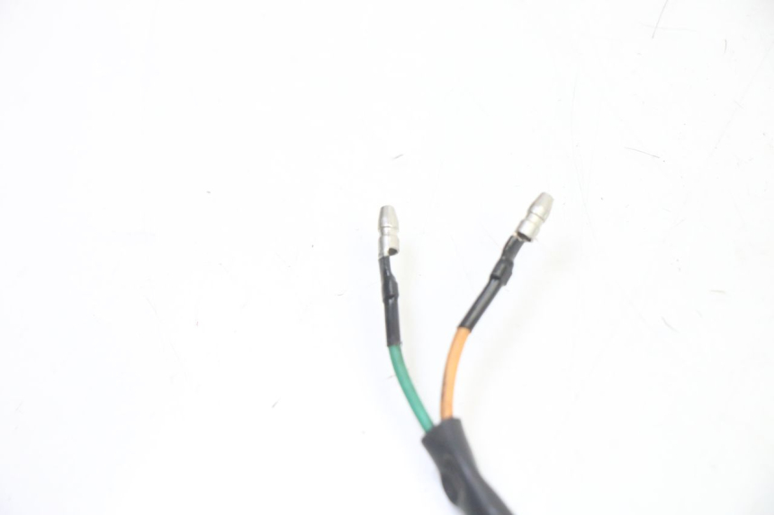 photo de LEFT REAR TURN SIGNAL KYMCO AGILITY 4T 50 (2005 - 2018) - Technical close-up