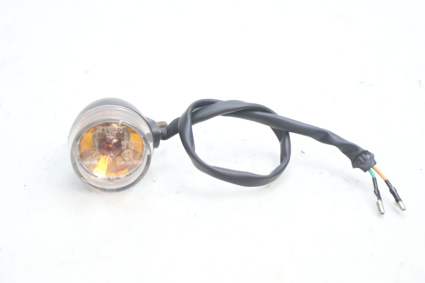 photo de REAR LEFT TURN SIGNAL KYMCO AGILITY PREMIUM 50 (2007 - 2010) - Zoom on usage condition