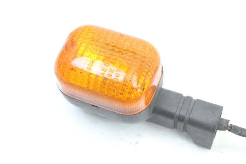 photo de LEFT REAR TURN SIGNAL BMW C1 125 (2000 - 2003) - Zoom on usage condition