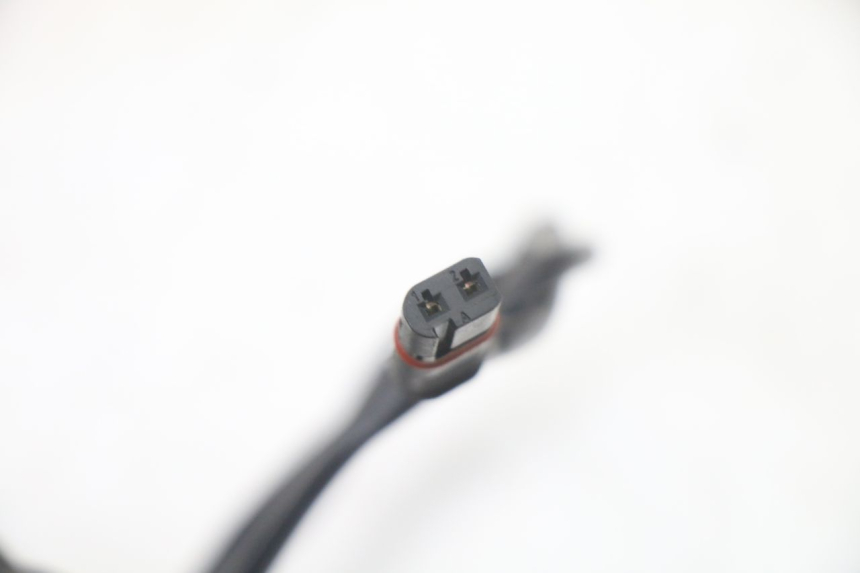 photo de REAR LEFT TURN SIGNAL BMW S RR ABS S1000RR 1000 (2015 - 2018) - Technical close-up