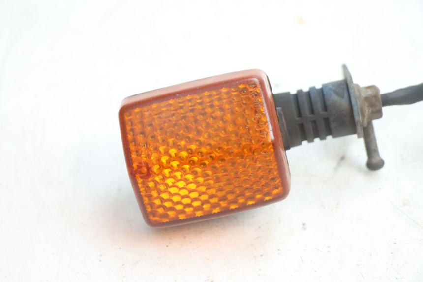 photo de REAR LEFT TURN SIGNAL HONDA CB TWO FIFTY 250 (1991 - 2002) - Component detail