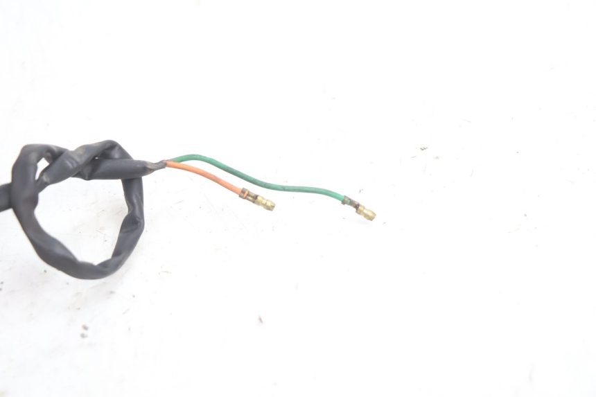 photo de REAR LEFT TURN SIGNAL HONDA CB TWO FIFTY 250 (1991 - 2002) - Zoom on usage condition