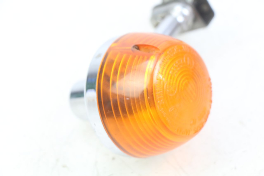 photo de LEFT REAR TURN SIGNAL HONDA CM 125 (1983 - 2003) - Product overview