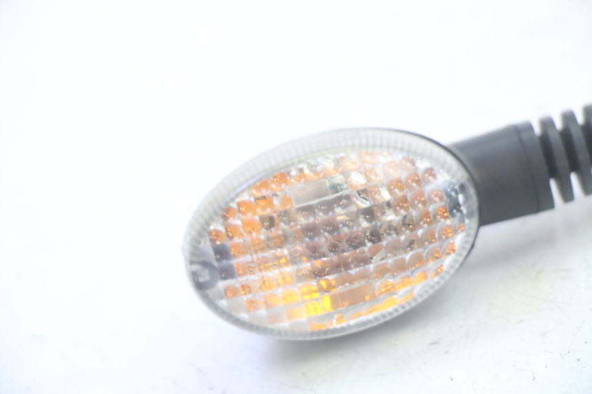 photo de REAR LEFT TURN SIGNAL SUZUKI DL V STROM 1000 (2002 - 2007) - Zoom on usage condition