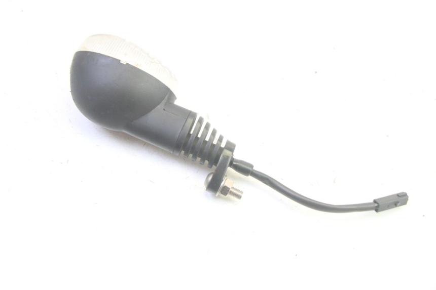 photo de REAR LEFT TURN SIGNAL SUZUKI DL V STROM 1000 (2002 - 2007) - Alternative perspective