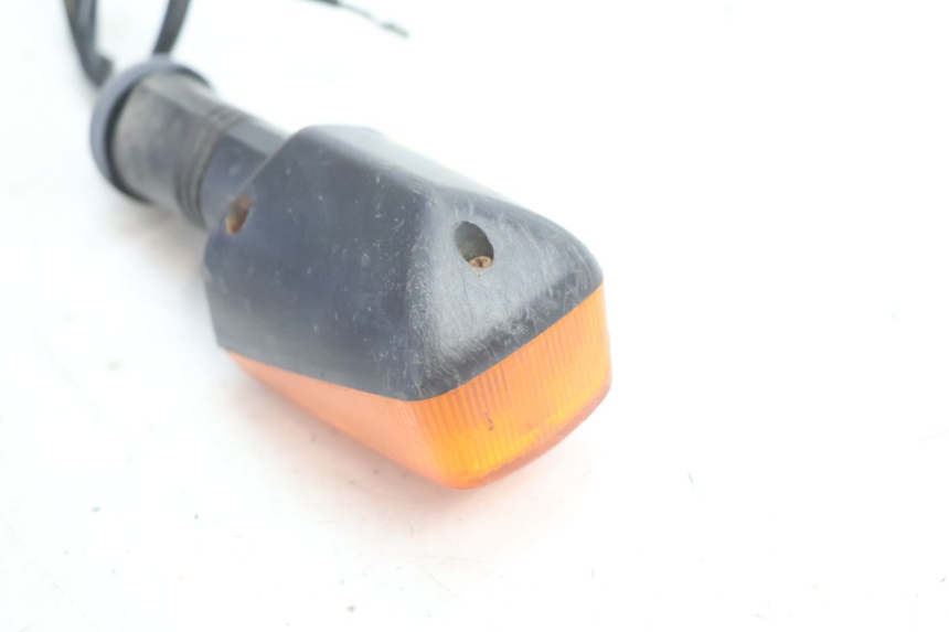 photo de REAR LEFT TURN SIGNAL SUZUKI DR S 600 (1985 - 1989) - Technical close-up